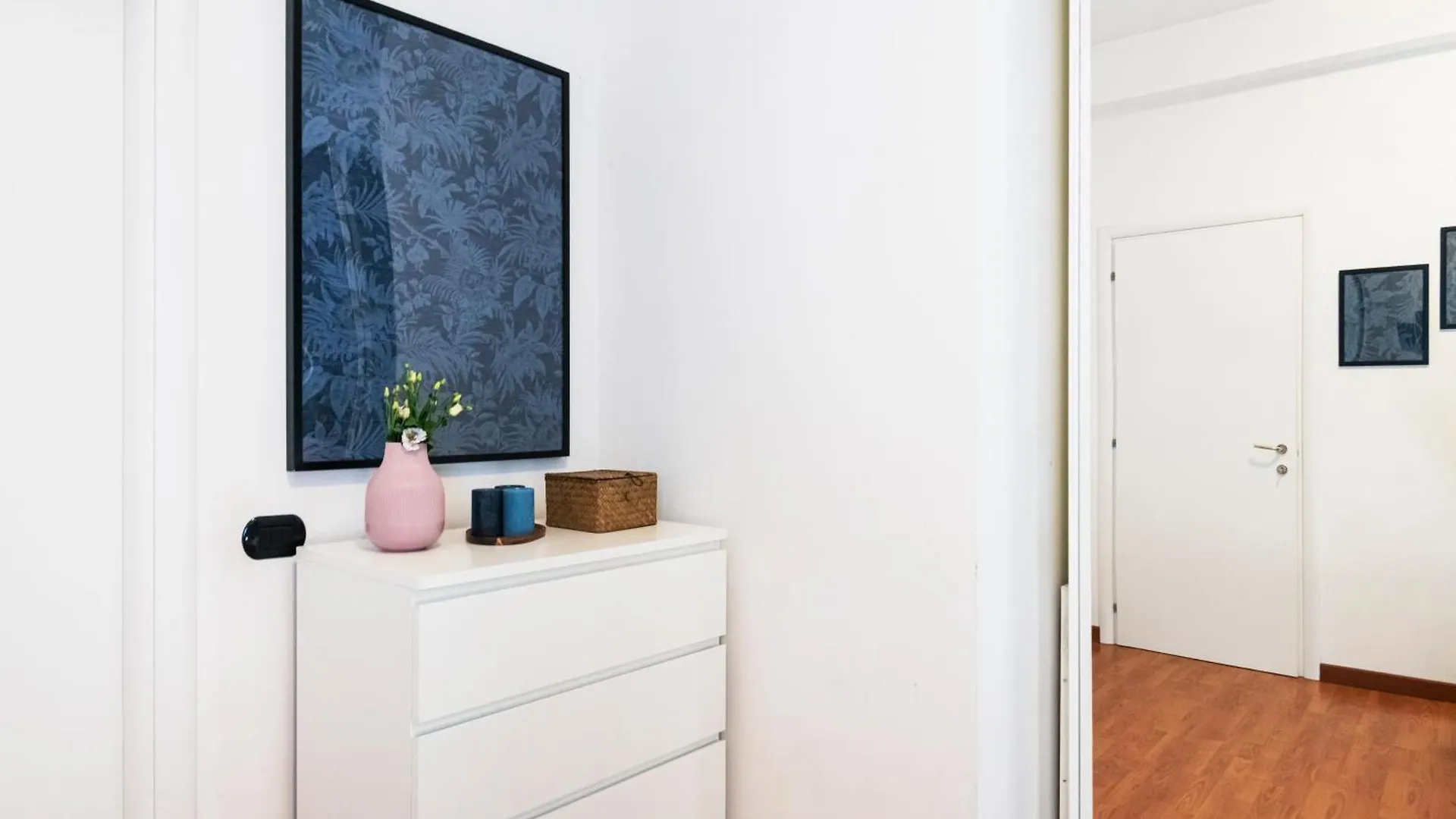 Cozy Apartament In Piazza 5 Giornate By Easylife ميلان