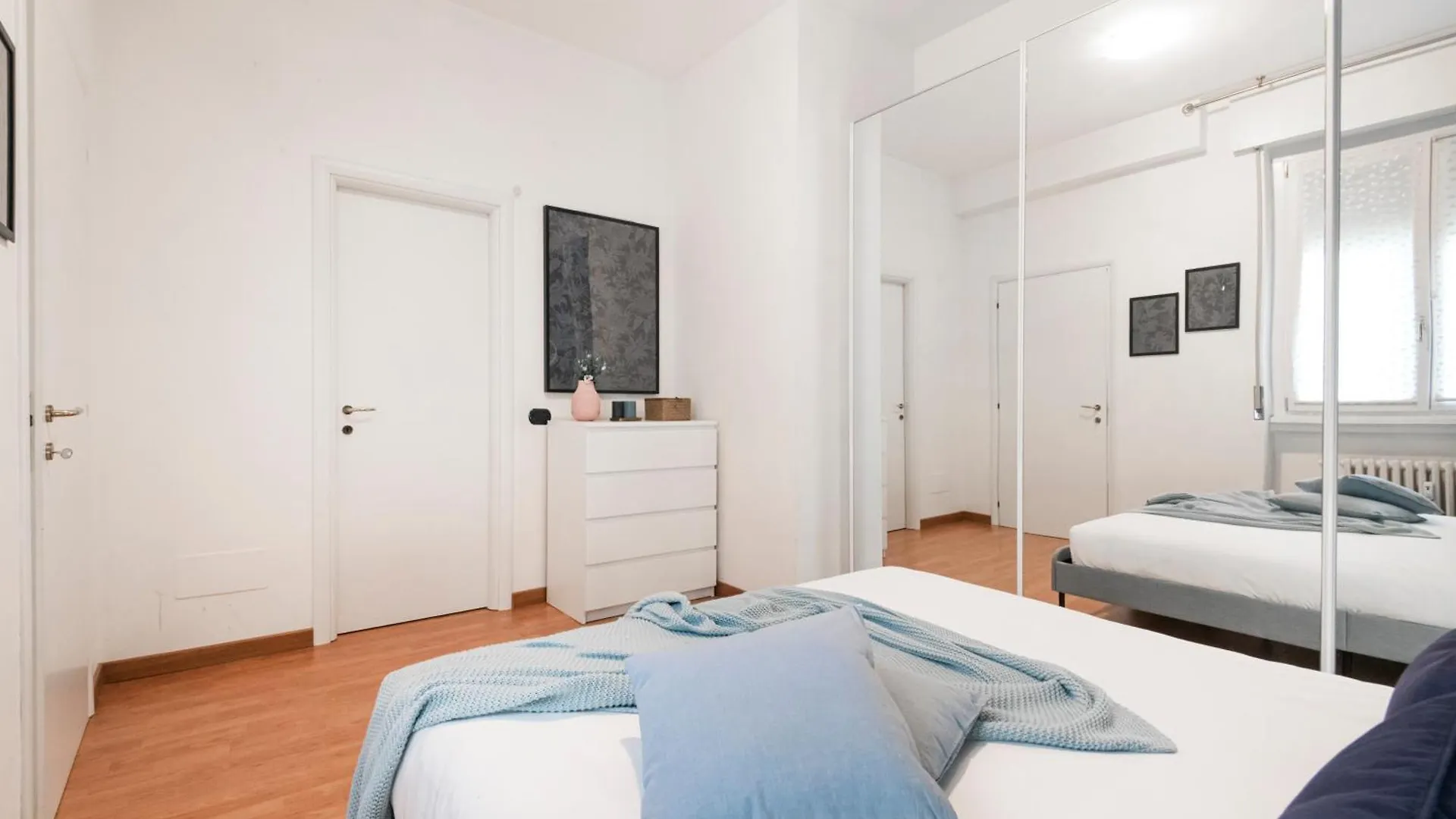 Cozy Apartament In Piazza 5 Giornate By Easylife ميلان شقة